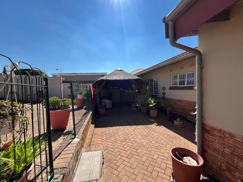 4 Bedroom Property for Sale in Primrose Gauteng