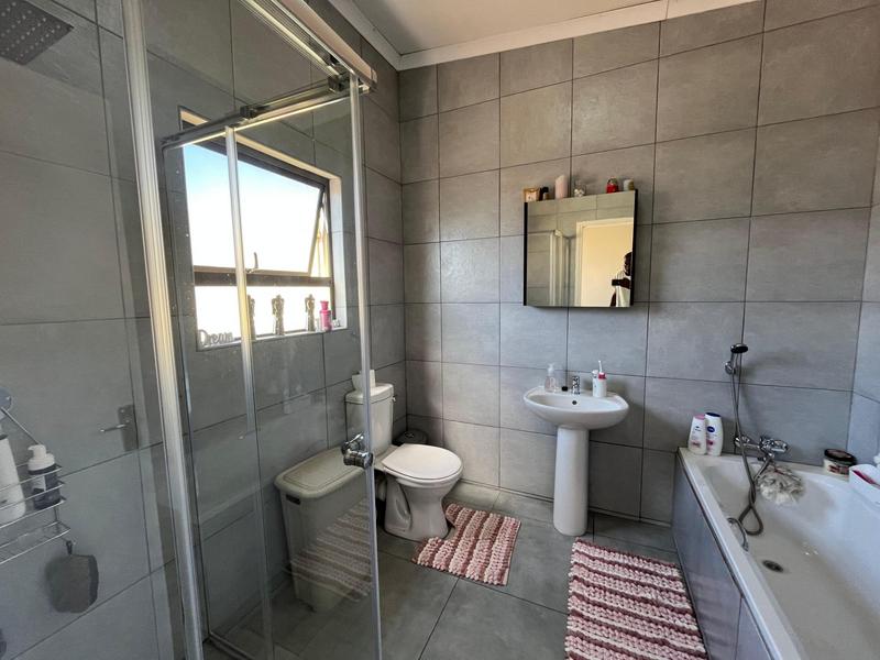 4 Bedroom Property for Sale in Primrose Gauteng