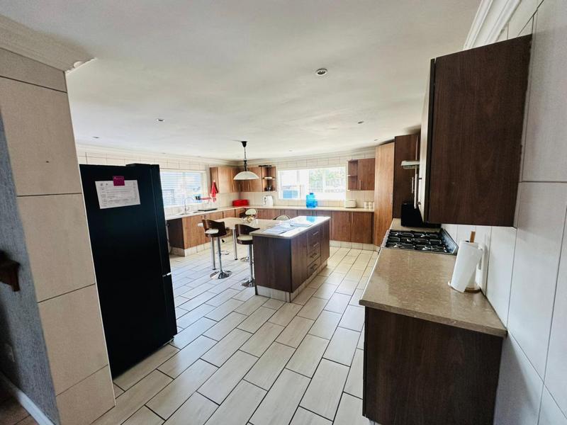 5 Bedroom Property for Sale in Primrose Gauteng