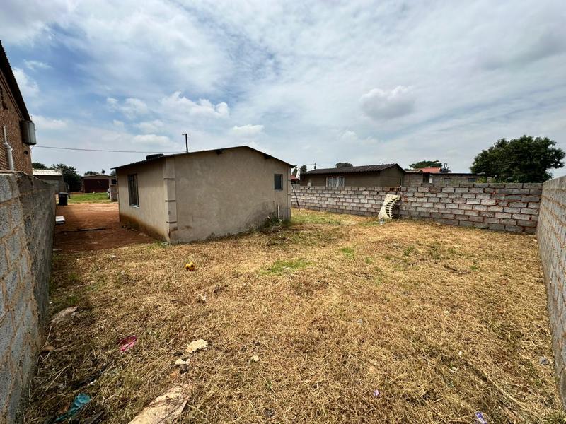 2 Bedroom Property for Sale in Rondebult Gauteng