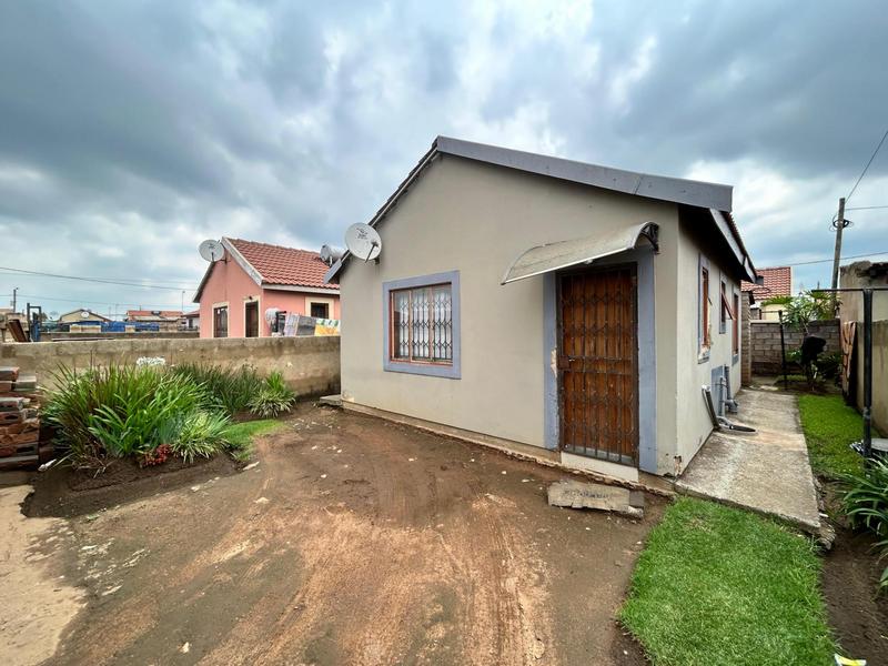 2 Bedroom Property for Sale in Palm Ridge Gauteng