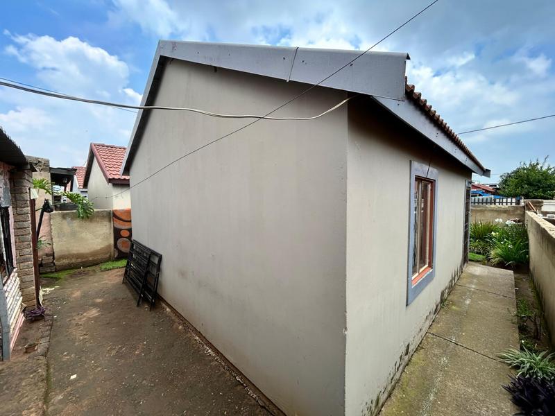 2 Bedroom Property for Sale in Palm Ridge Gauteng