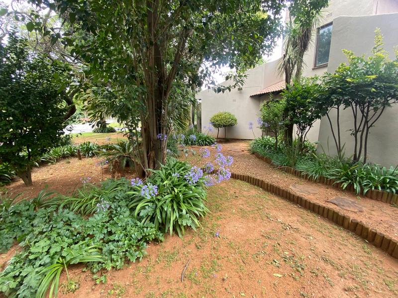 5 Bedroom Property for Sale in Birch Acres Gauteng