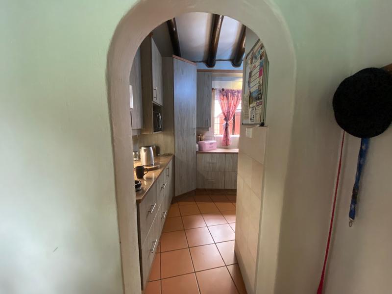 5 Bedroom Property for Sale in Birch Acres Gauteng