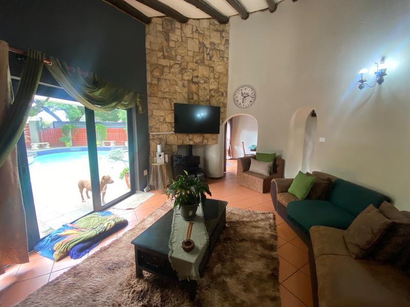 5 Bedroom Property for Sale in Birch Acres Gauteng