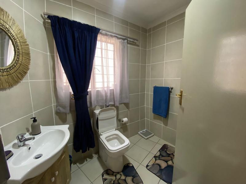 5 Bedroom Property for Sale in Birch Acres Gauteng