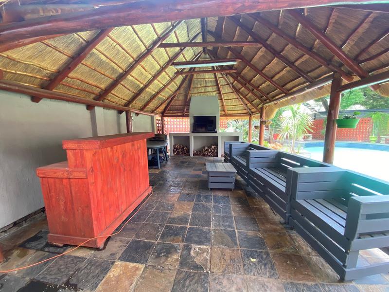 5 Bedroom Property for Sale in Birch Acres Gauteng