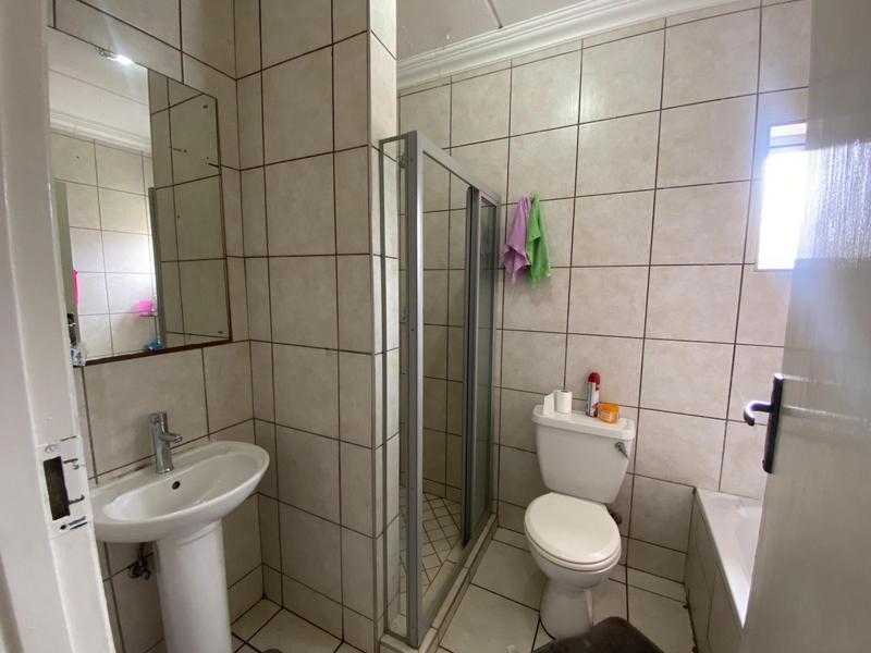 2 Bedroom Property for Sale in Kempton Park Gauteng