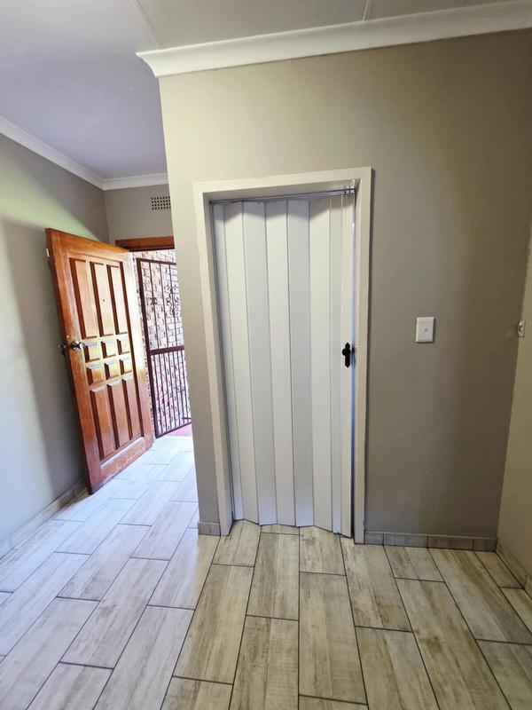 5 Bedroom Property for Sale in Terenure Gauteng
