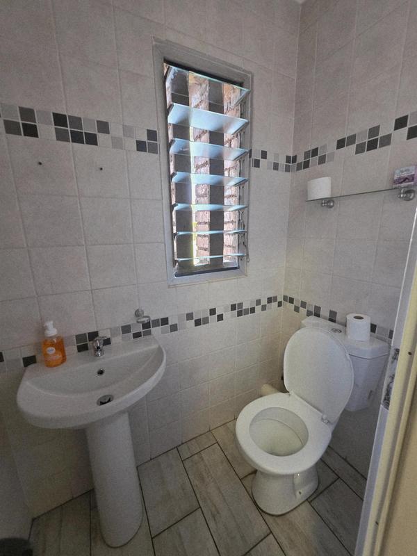 5 Bedroom Property for Sale in Terenure Gauteng