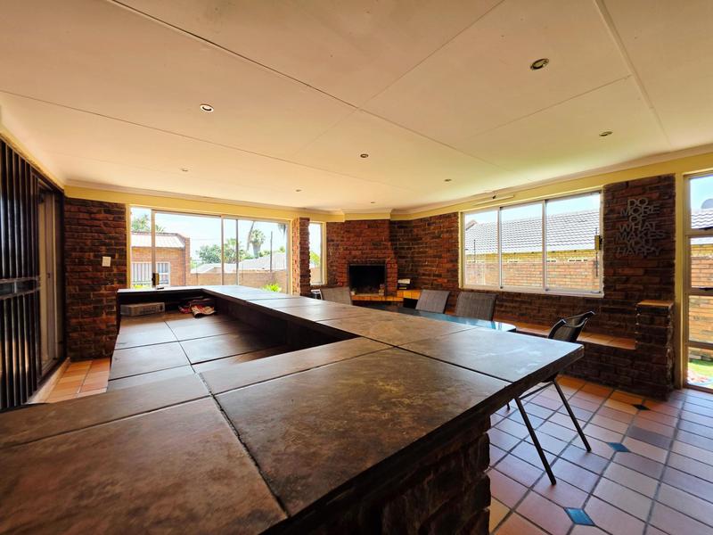 5 Bedroom Property for Sale in Terenure Gauteng