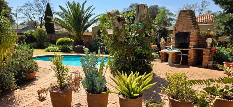 3 Bedroom Property for Sale in Van Riebeeck Park Gauteng