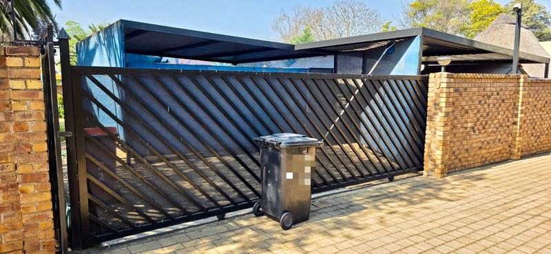 3 Bedroom Property for Sale in Van Riebeeck Park Gauteng