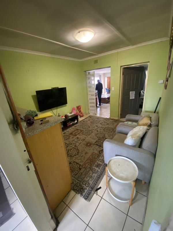 4 Bedroom Property for Sale in Dunnottar Gauteng