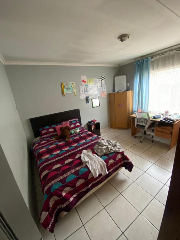 4 Bedroom Property for Sale in Dunnottar Gauteng