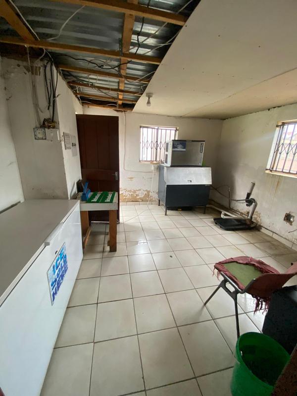 4 Bedroom Property for Sale in Dunnottar Gauteng