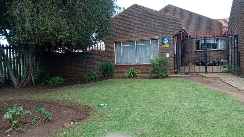 4 Bedroom Property for Sale in Bakerton Gauteng