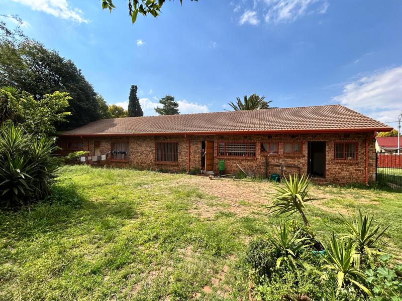 3 Bedroom Property for Sale in Dersley Gauteng