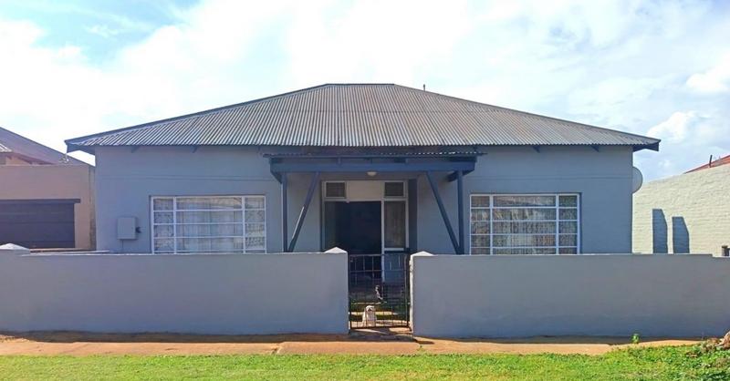 7 Bedroom Property for Sale in Geduld Gauteng