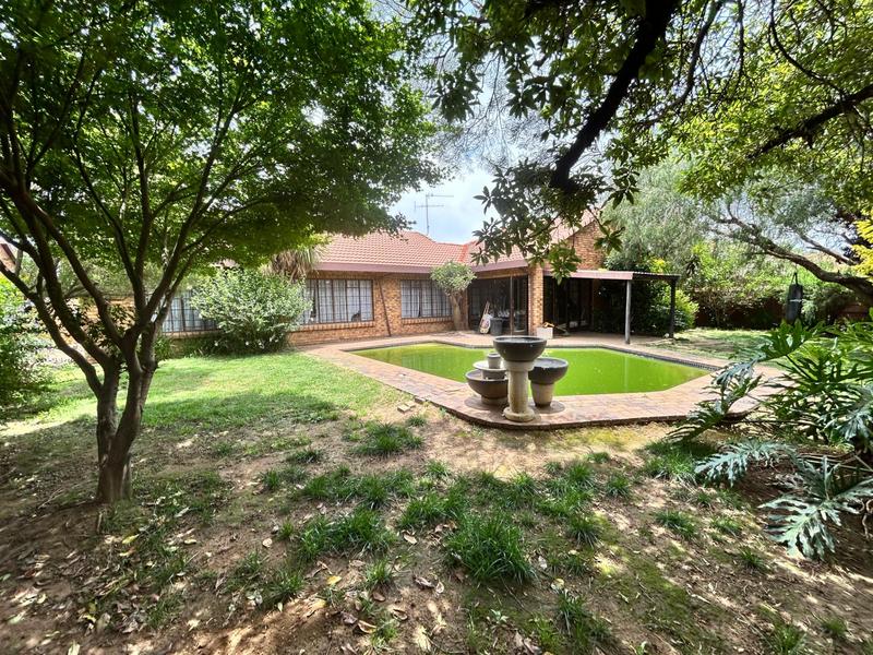 4 Bedroom Property for Sale in Selcourt Gauteng