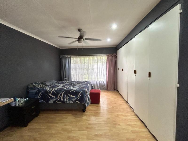 4 Bedroom Property for Sale in Selcourt Gauteng