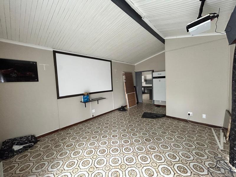 4 Bedroom Property for Sale in Selcourt Gauteng