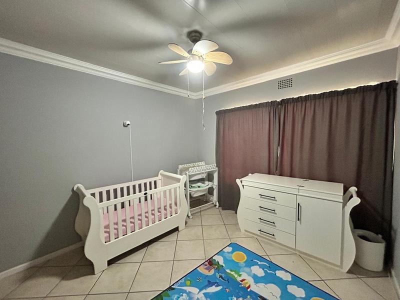 4 Bedroom Property for Sale in Selcourt Gauteng