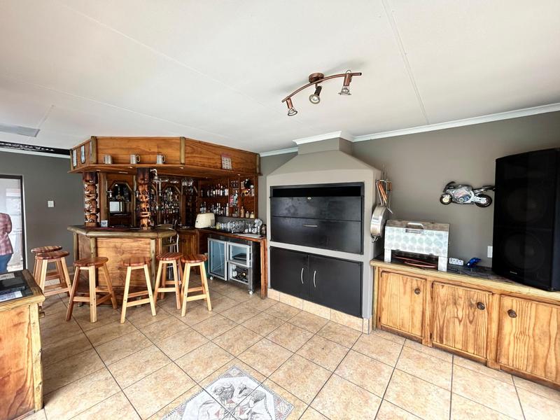 Commercial Property for Sale in Selcourt Gauteng