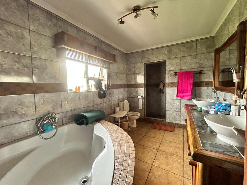 Commercial Property for Sale in Selcourt Gauteng