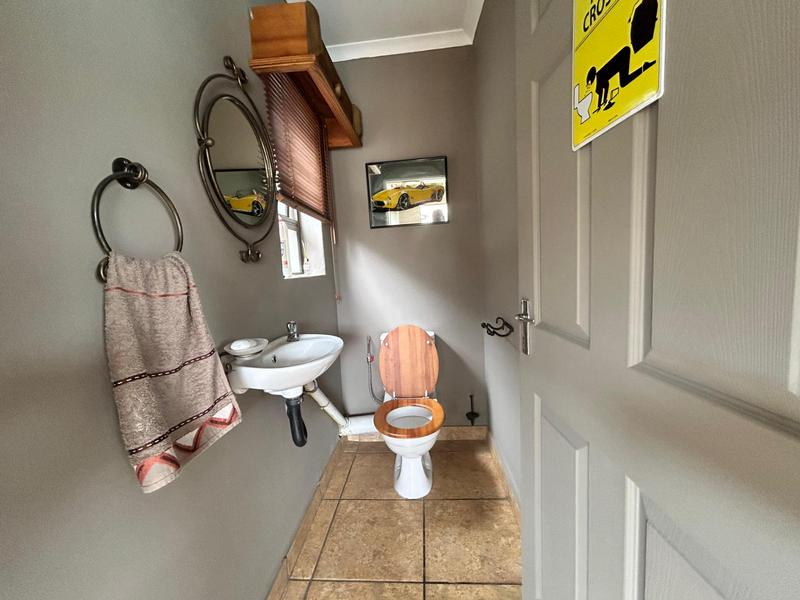 Commercial Property for Sale in Selcourt Gauteng