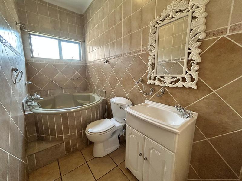 9 Bedroom Property for Sale in Selcourt Gauteng