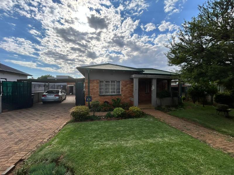 3 Bedroom Property for Sale in Selection Park Gauteng