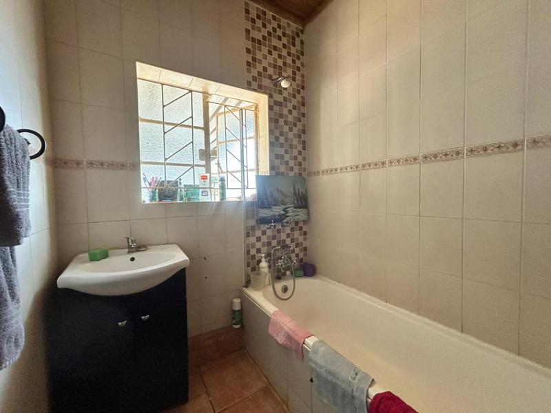 3 Bedroom Property for Sale in Selection Park Gauteng