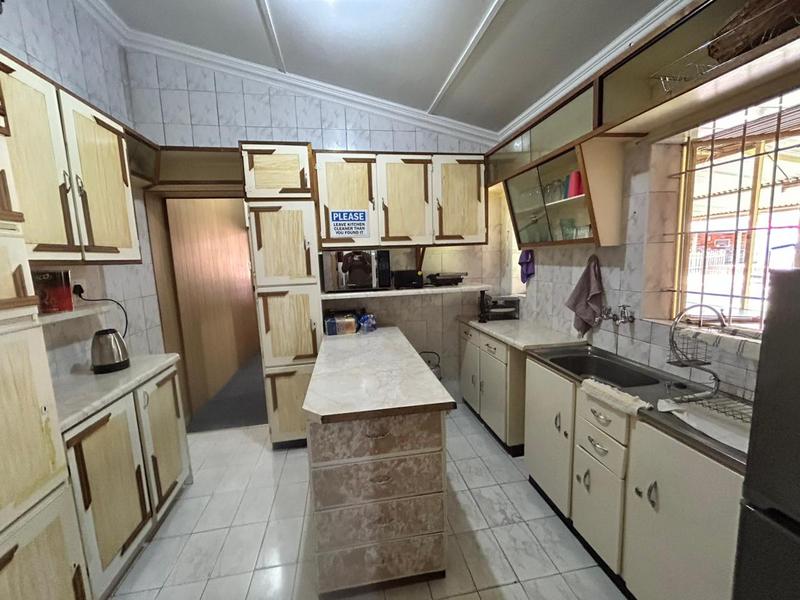 5 Bedroom Property for Sale in Selection Park Gauteng