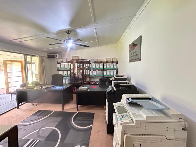 5 Bedroom Property for Sale in Selection Park Gauteng