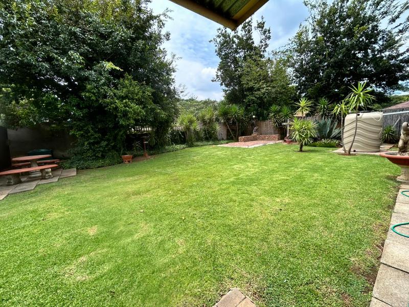 5 Bedroom Property for Sale in Selection Park Gauteng