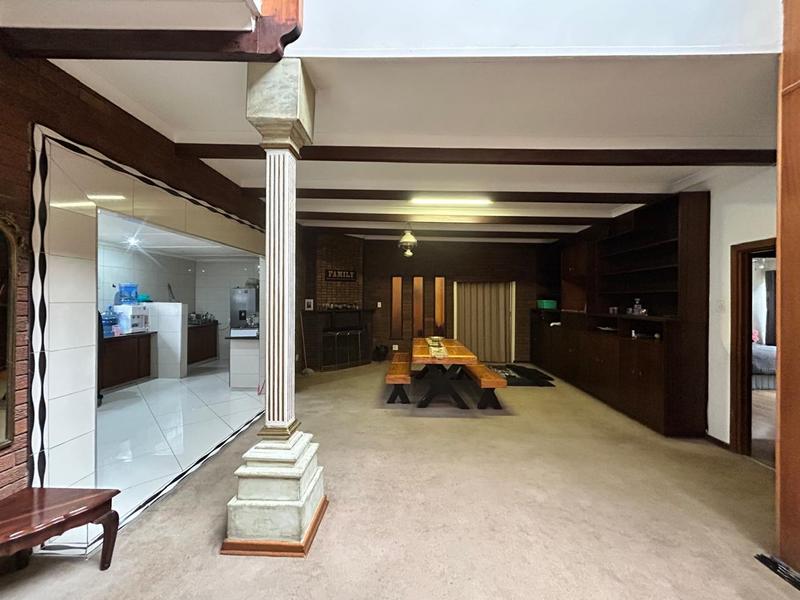 3 Bedroom Property for Sale in Strubenvale Gauteng