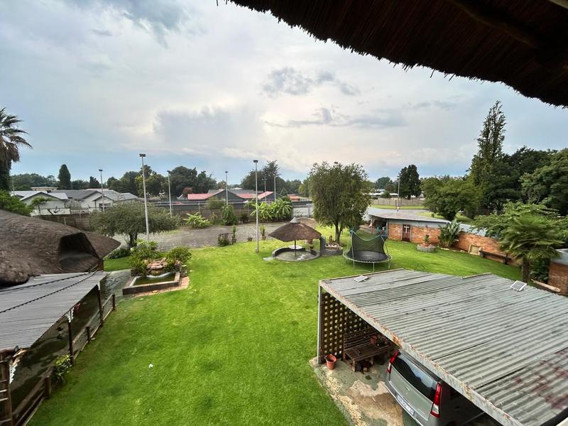 3 Bedroom Property for Sale in Strubenvale Gauteng