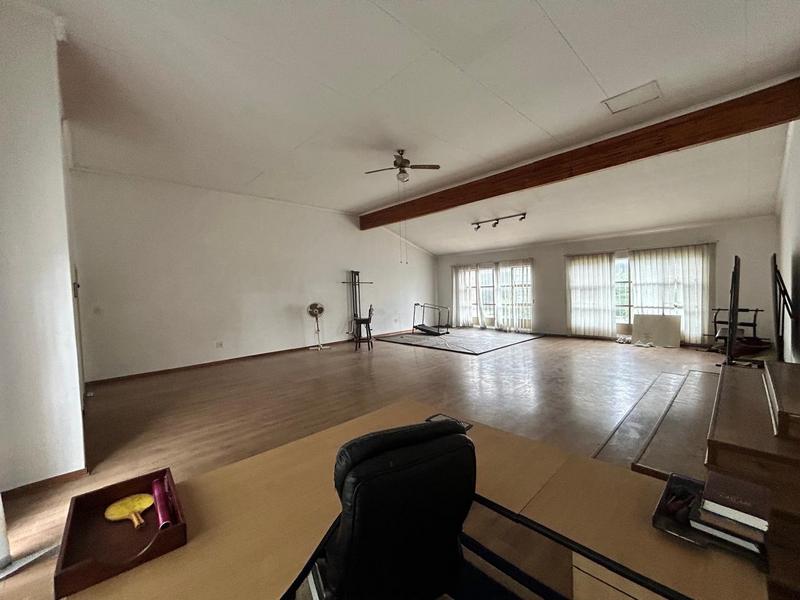 3 Bedroom Property for Sale in Strubenvale Gauteng