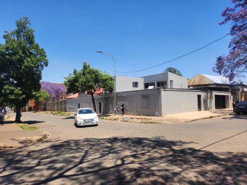 16 Bedroom Property for Sale in Bellevue Gauteng