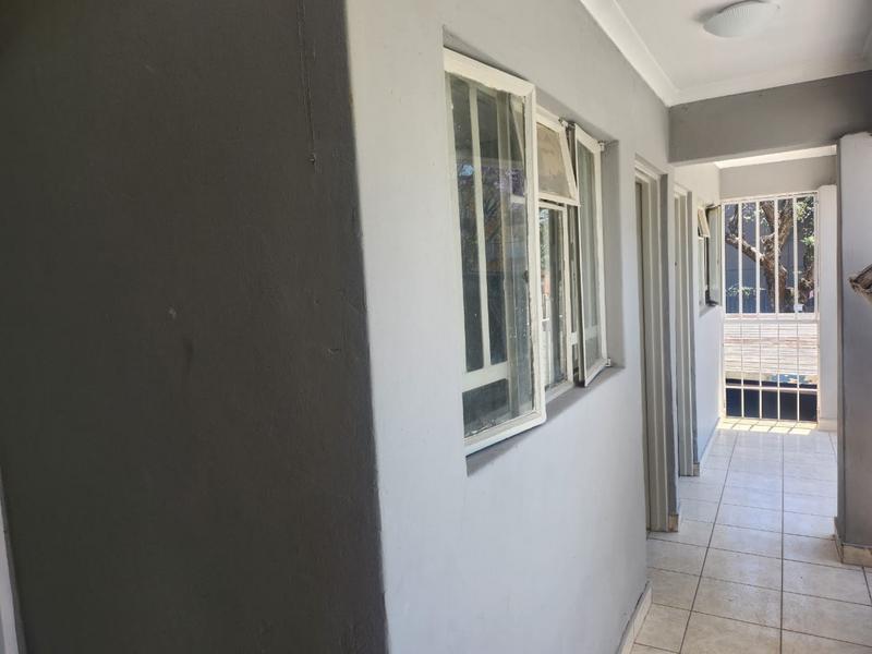 16 Bedroom Property for Sale in Bellevue Gauteng
