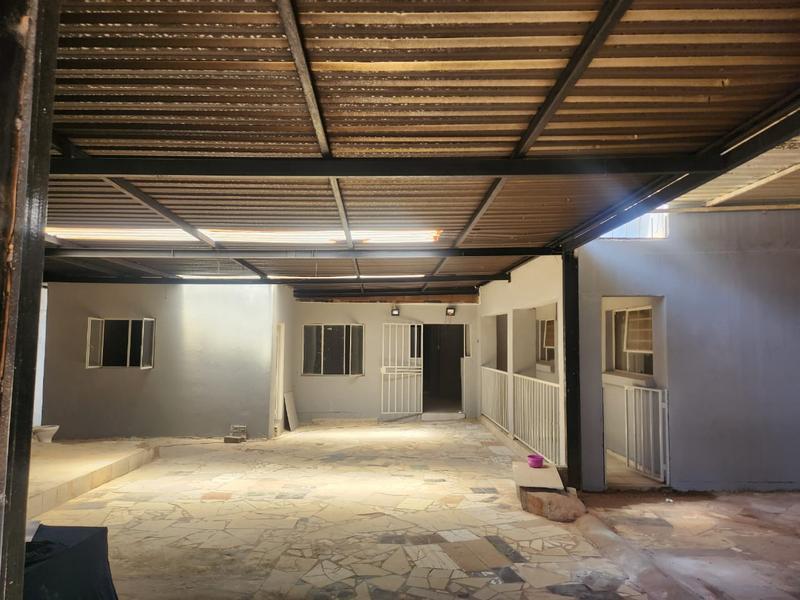 16 Bedroom Property for Sale in Bellevue Gauteng