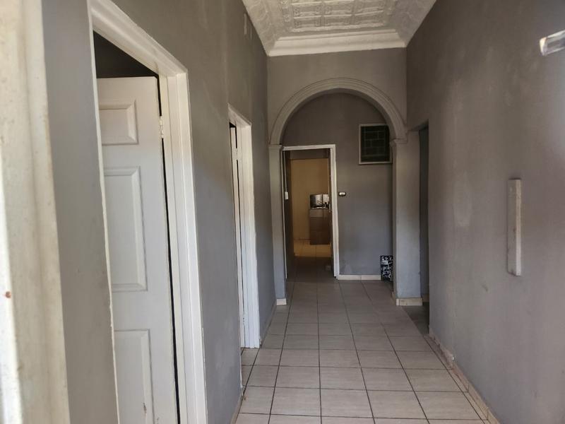 16 Bedroom Property for Sale in Bellevue Gauteng