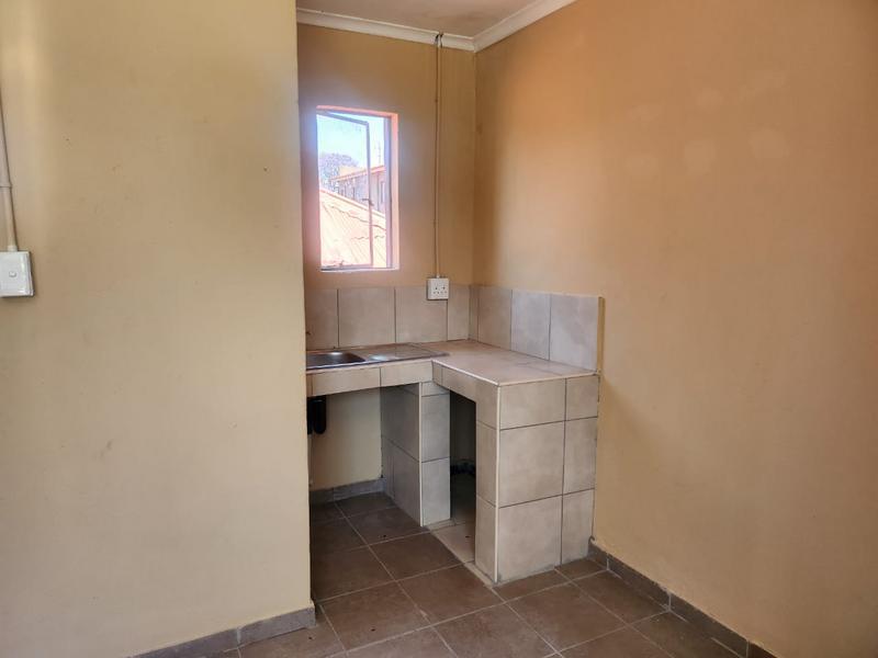 16 Bedroom Property for Sale in Bellevue Gauteng