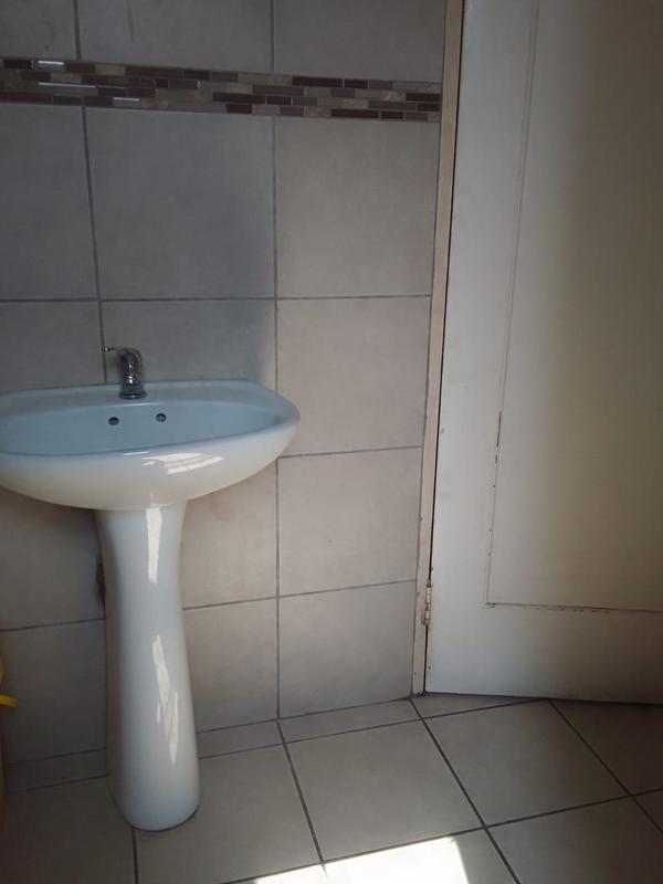 10 Bedroom Property for Sale in Berea Gauteng
