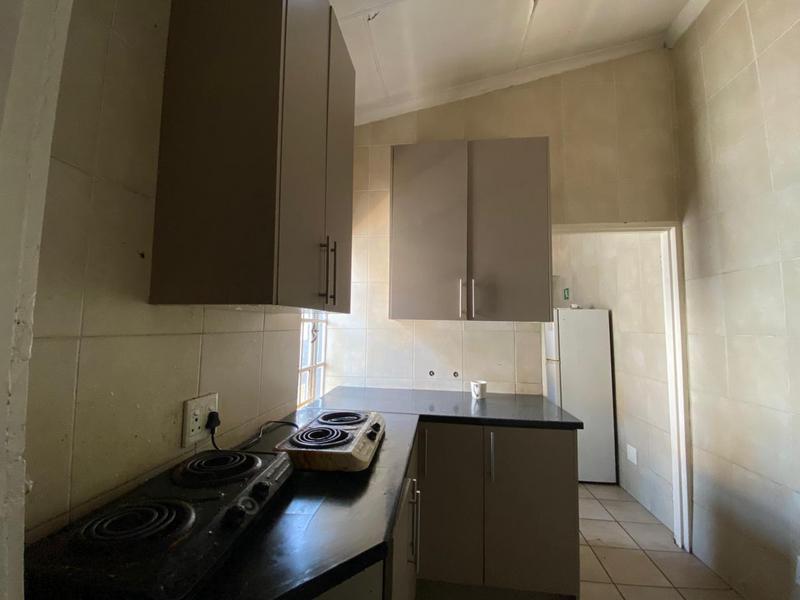 8 Bedroom Property for Sale in Brixton Gauteng