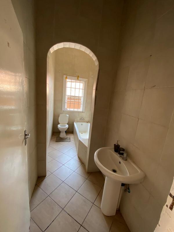 8 Bedroom Property for Sale in Brixton Gauteng