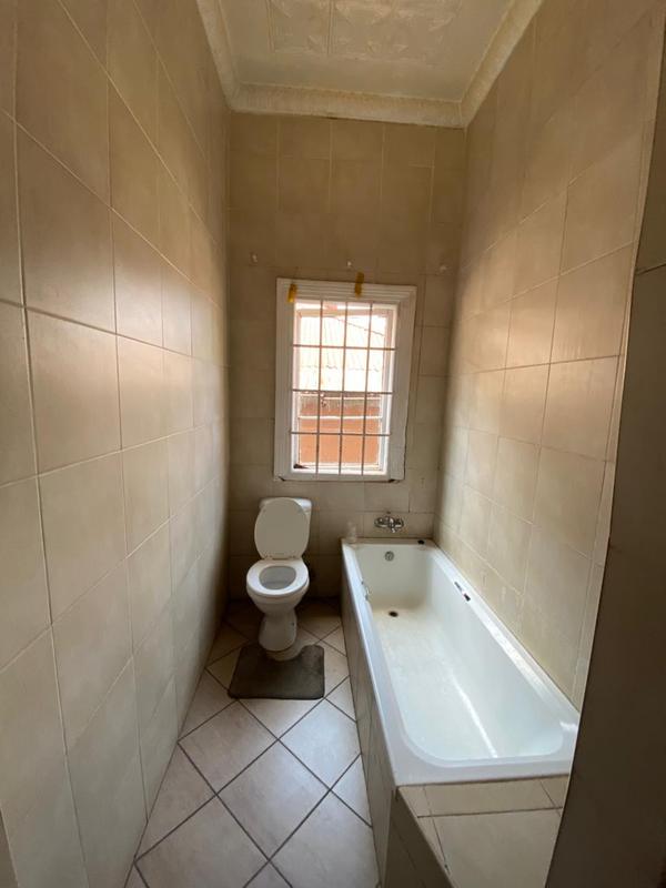 8 Bedroom Property for Sale in Brixton Gauteng