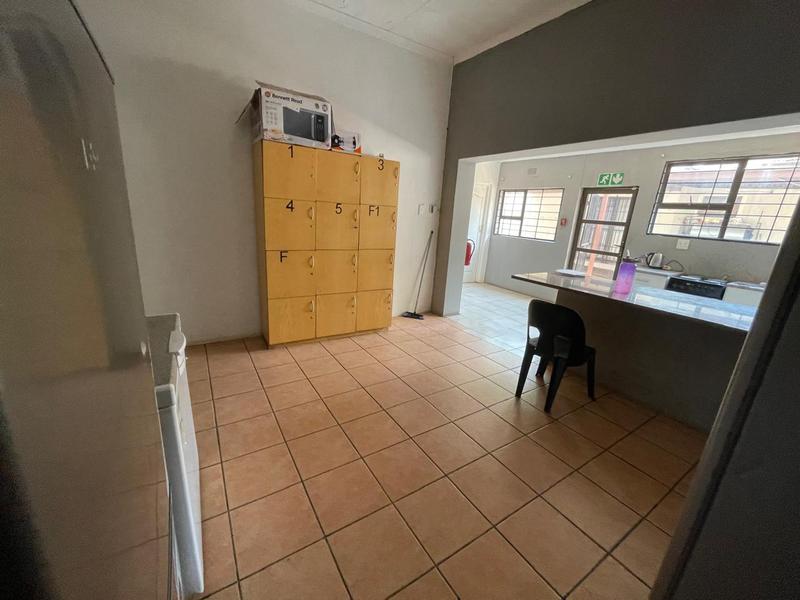 5 Bedroom Property for Sale in Brixton Gauteng