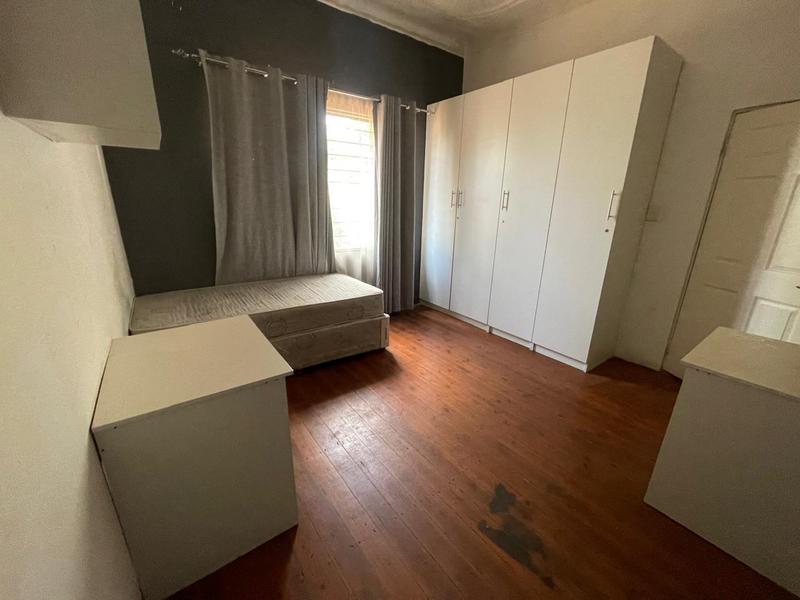 5 Bedroom Property for Sale in Brixton Gauteng